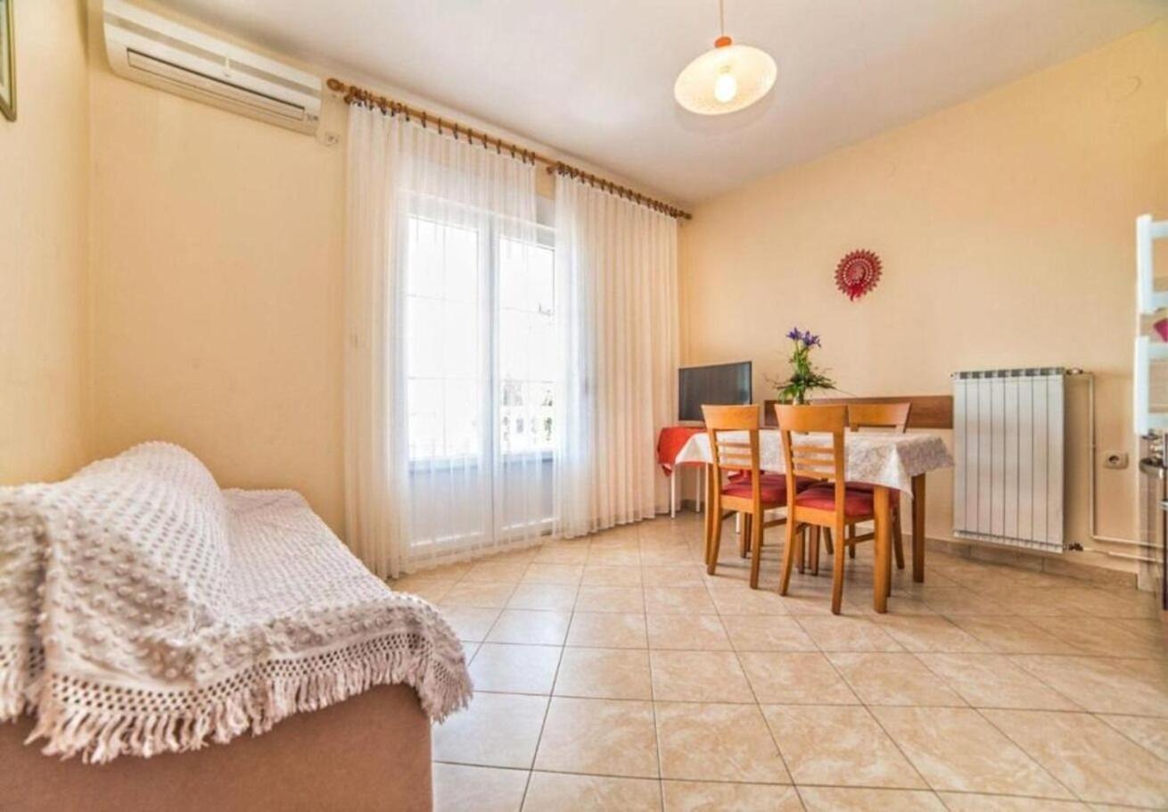 Apartments Dusa Banjol Exterior foto